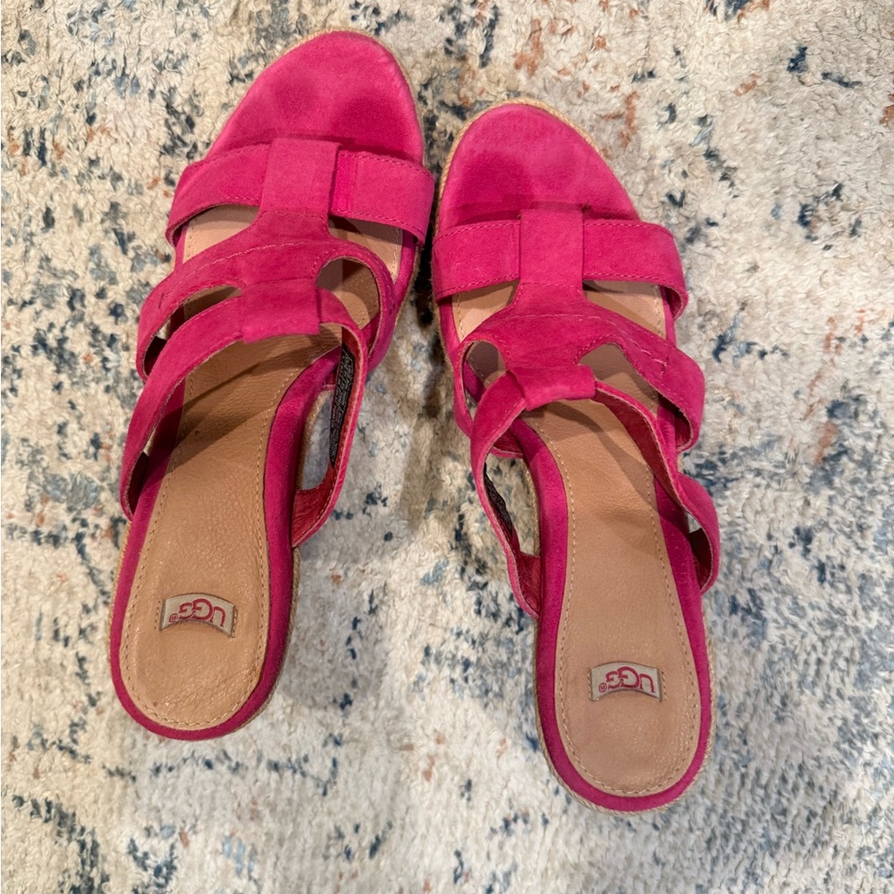 UGG Fuchsia Women's Sandals
